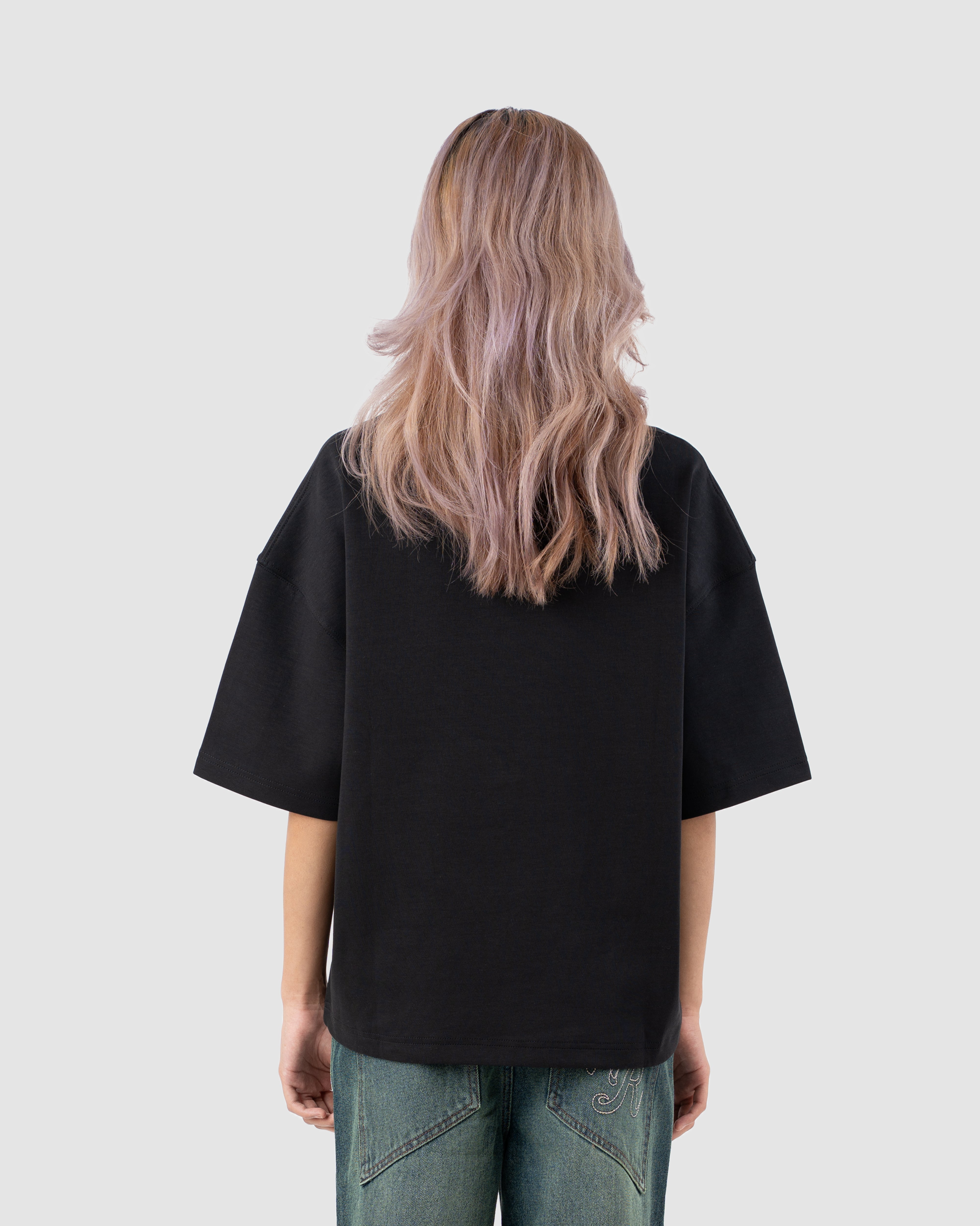 W&R Black Knit Collar boxy T-shirt