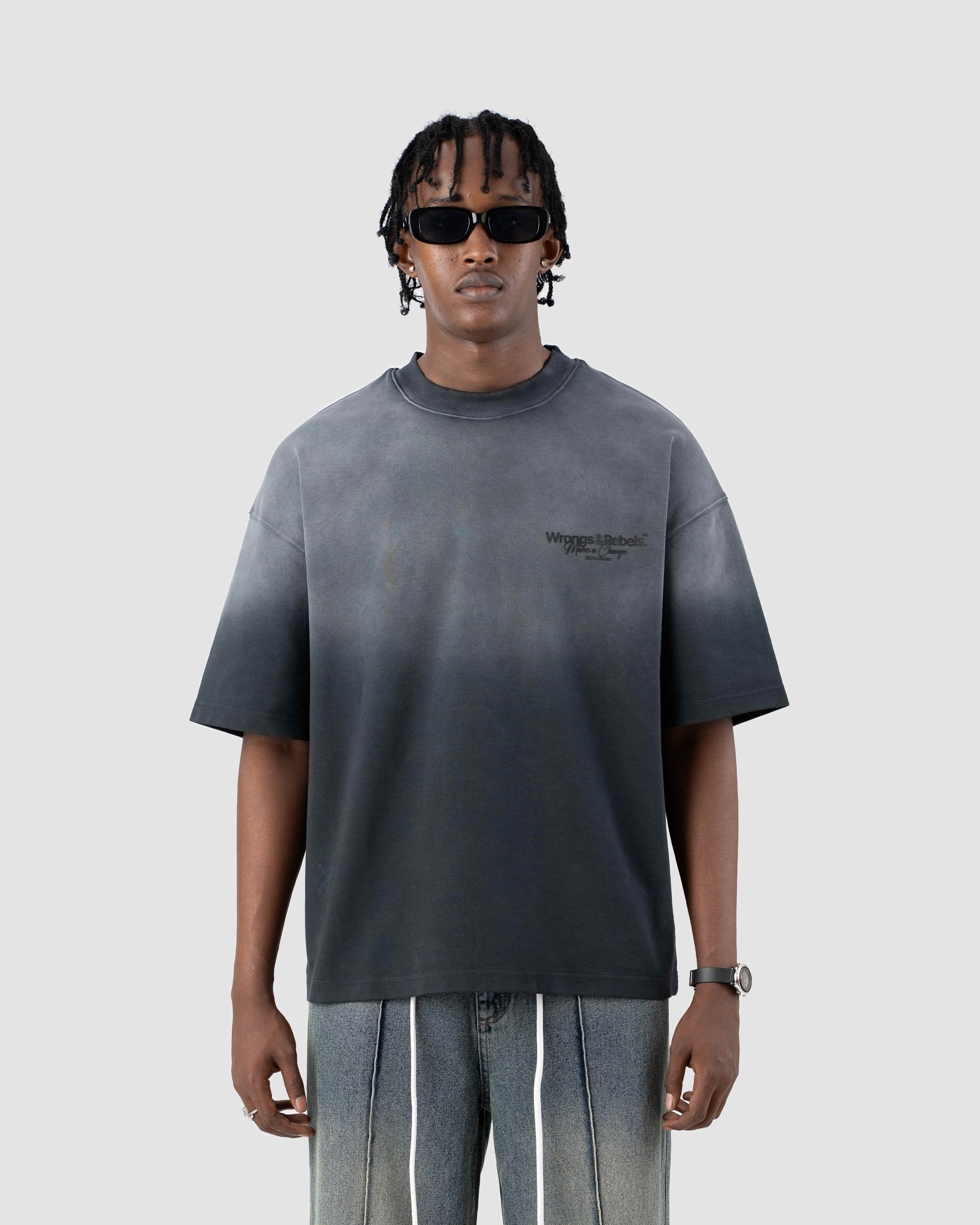 W&R Vintage Black boxy T-shirt