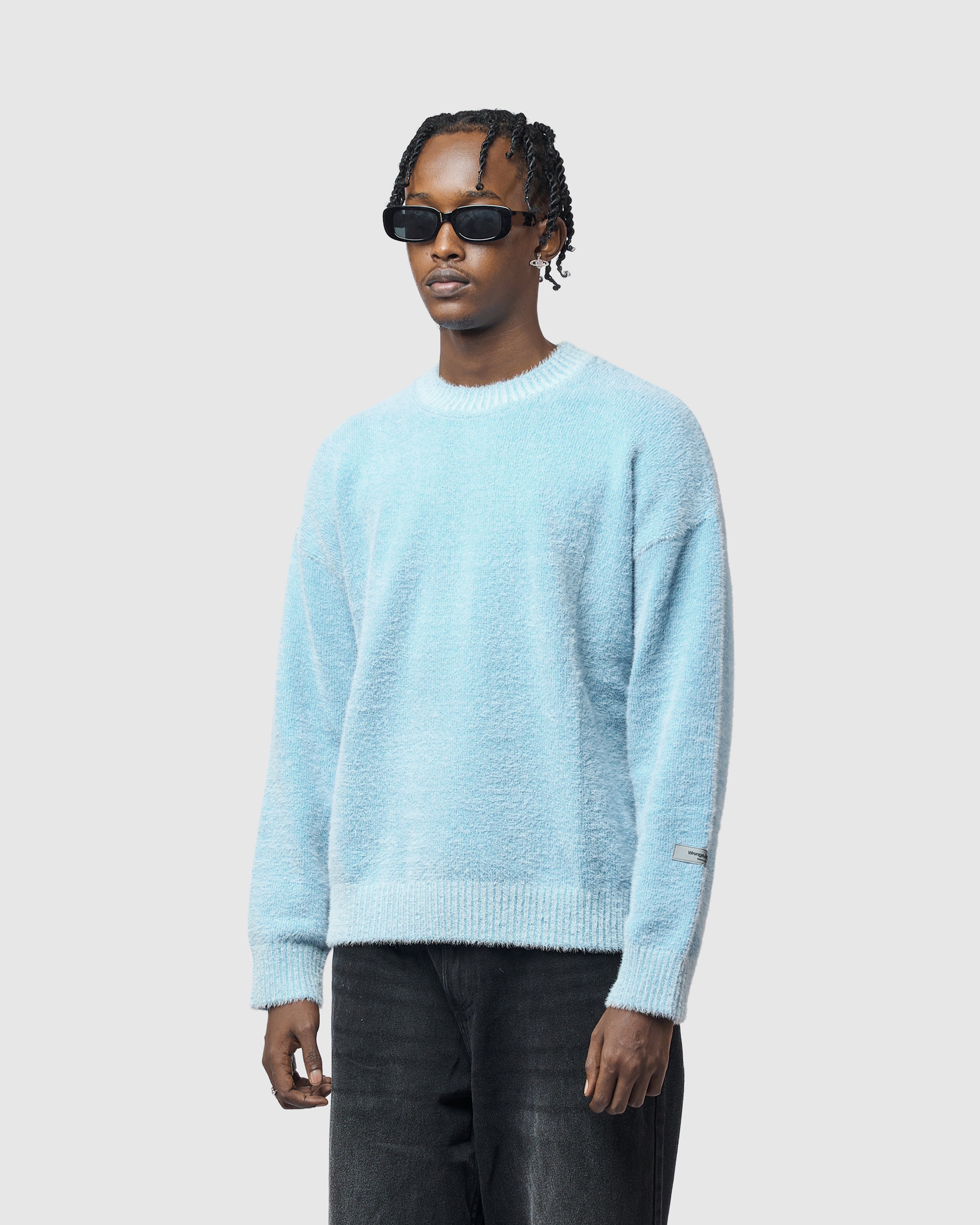 W&R Sky Cat Feather Sweater