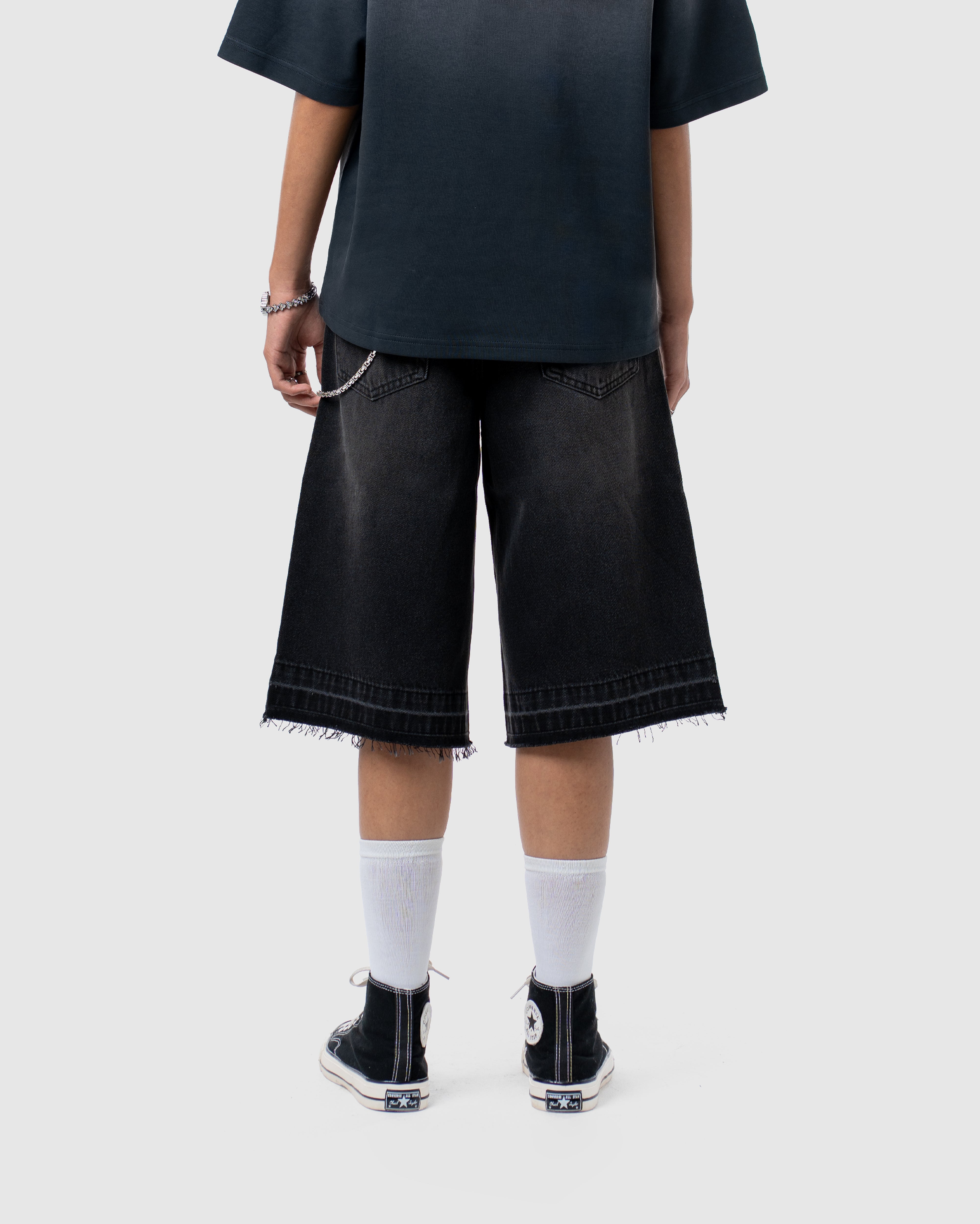 W&R Jet Black Jorts