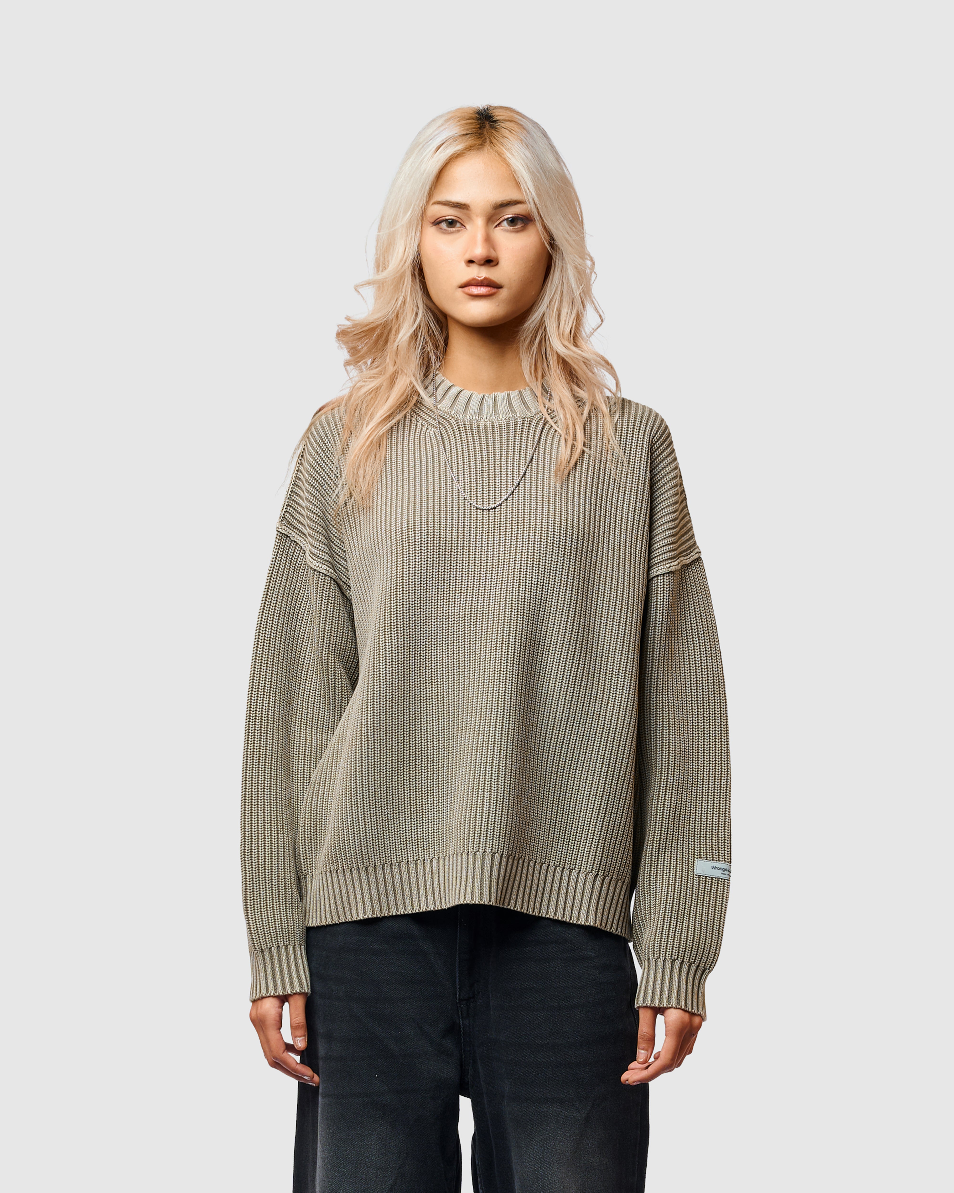 W&R Vintage Olive Sweater