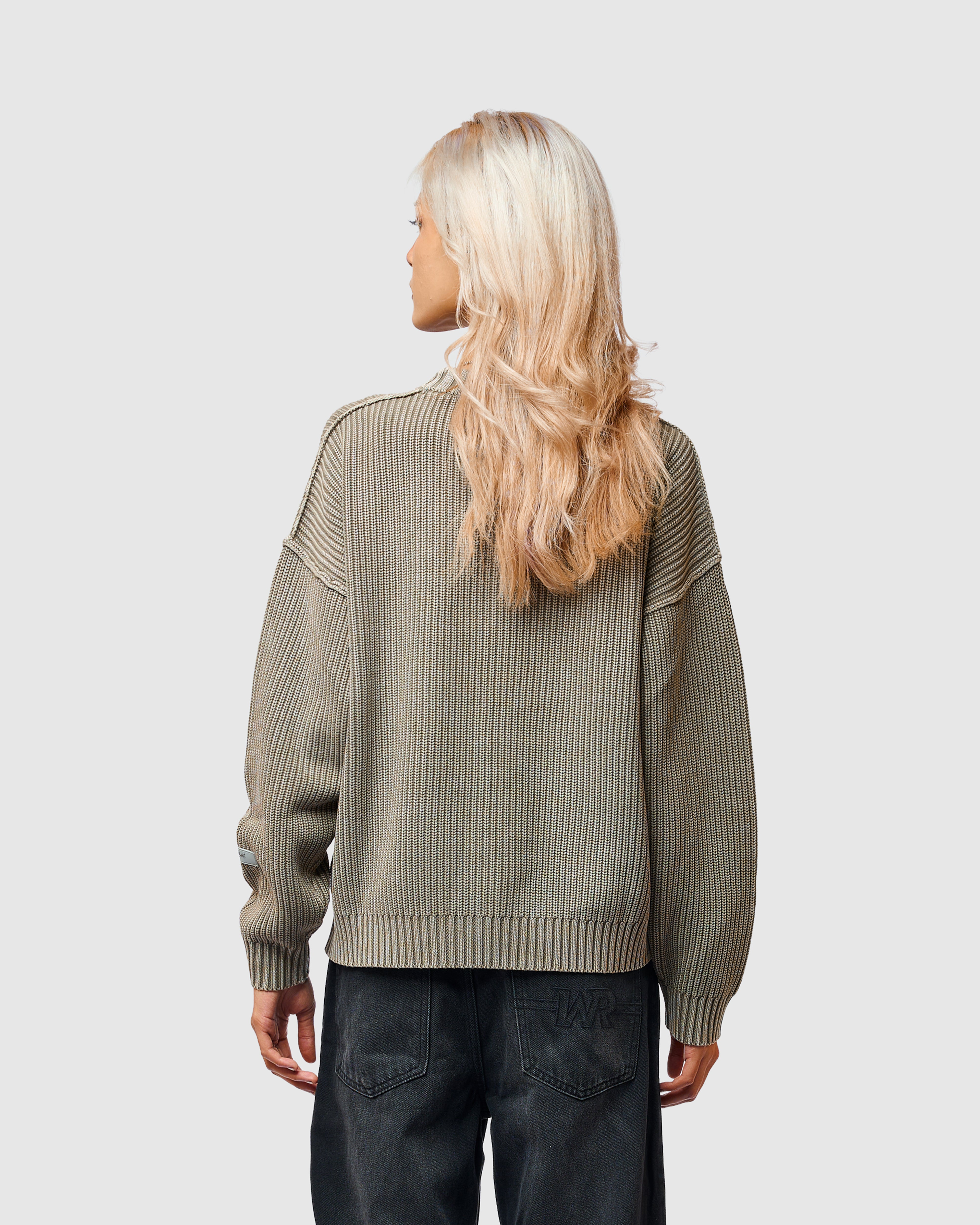 W&R Vintage Olive Sweater