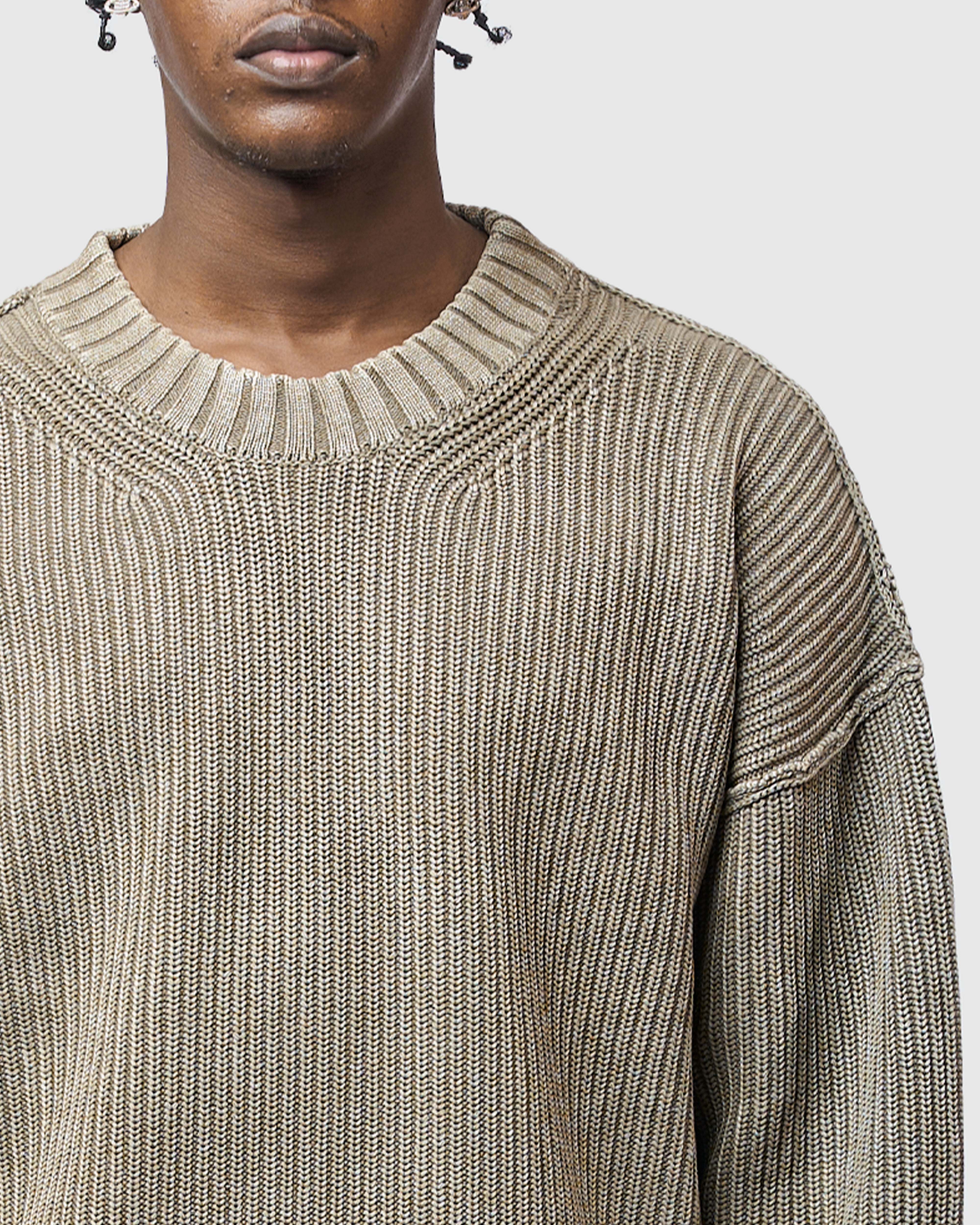 W&R Vintage Olive Sweater