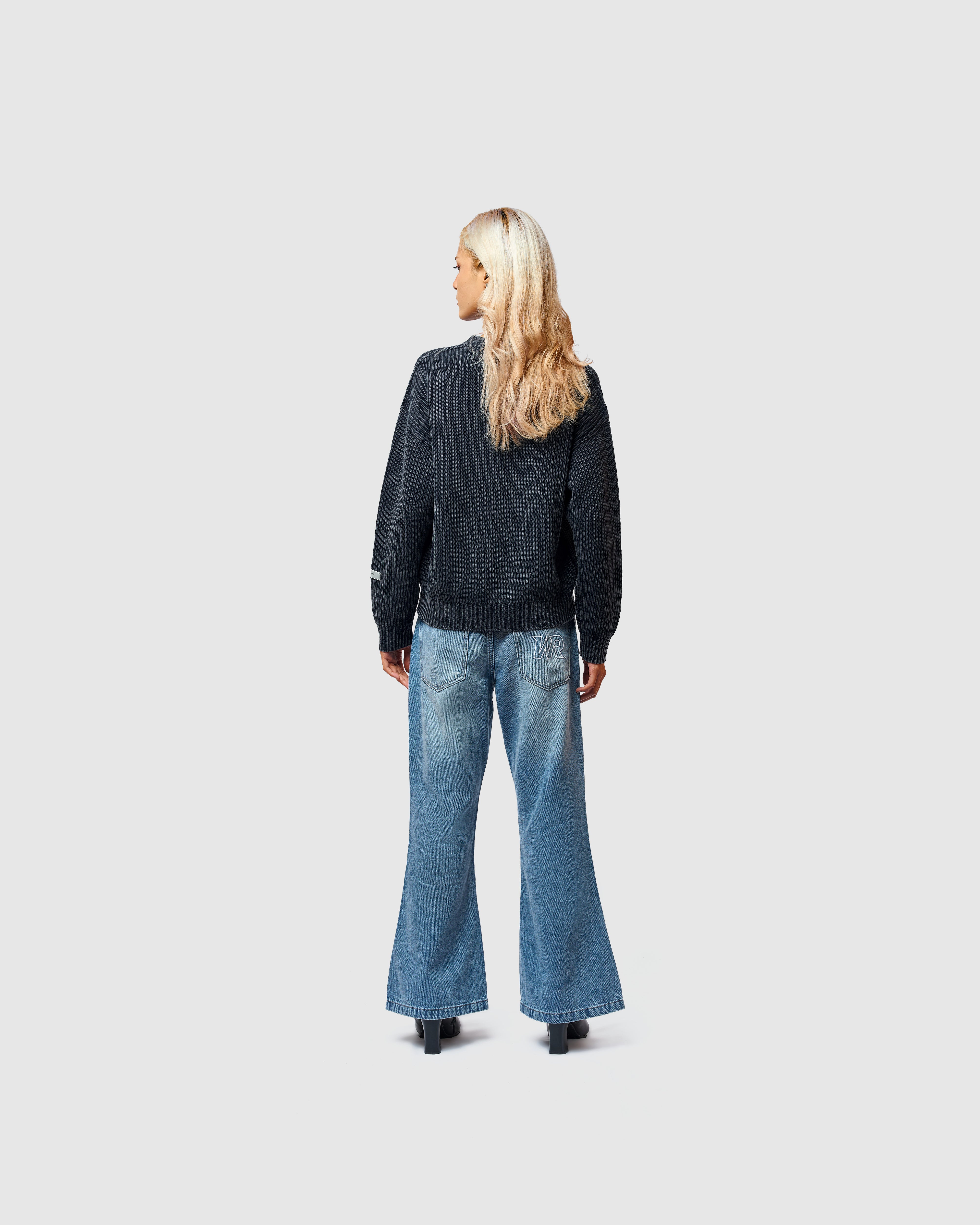 W&R Vintage Blue Sweater