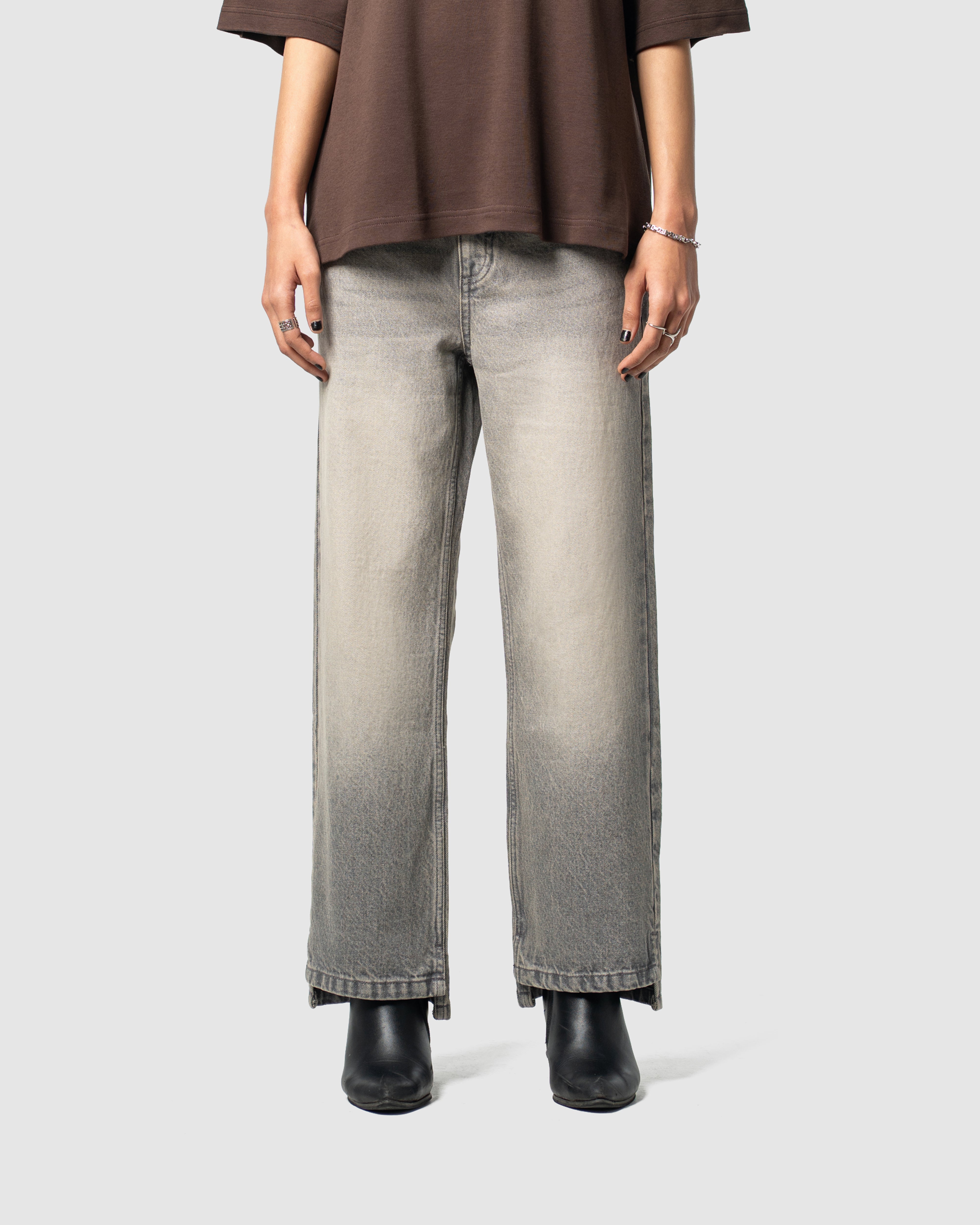 W&R Gray Straight Fit Pants
