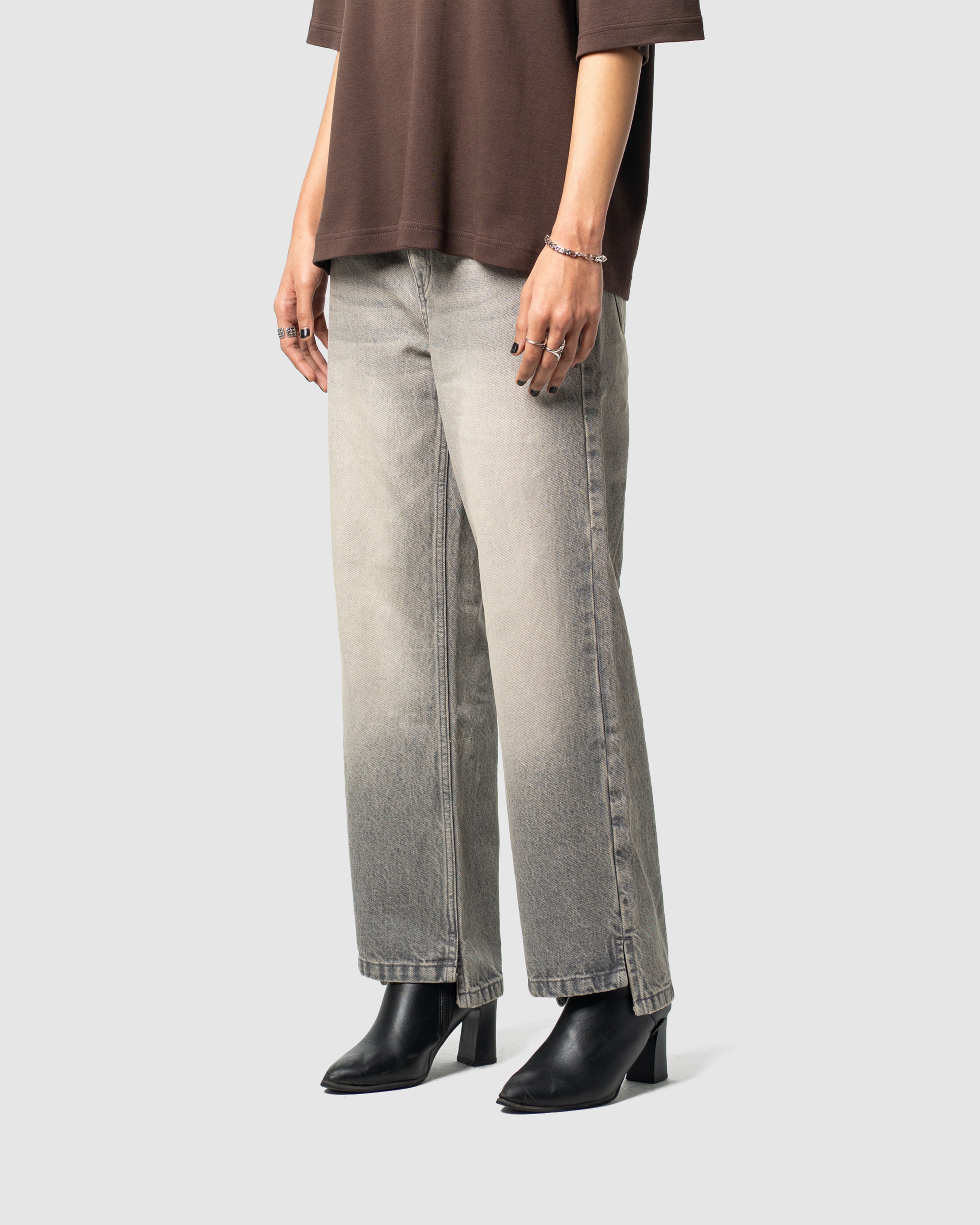 W&R Gray Straight Fit Pants