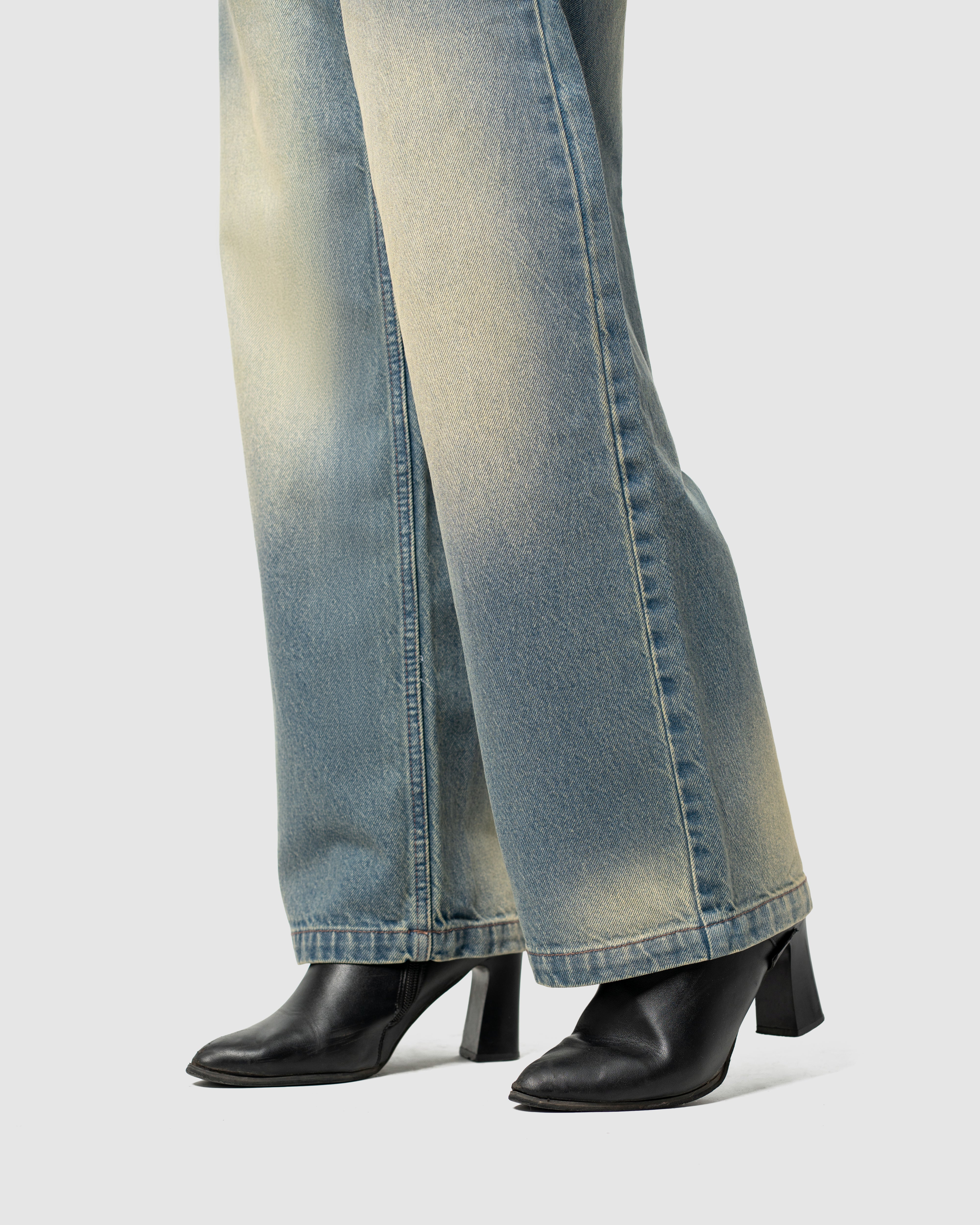 W&R Yard Baggy Pants