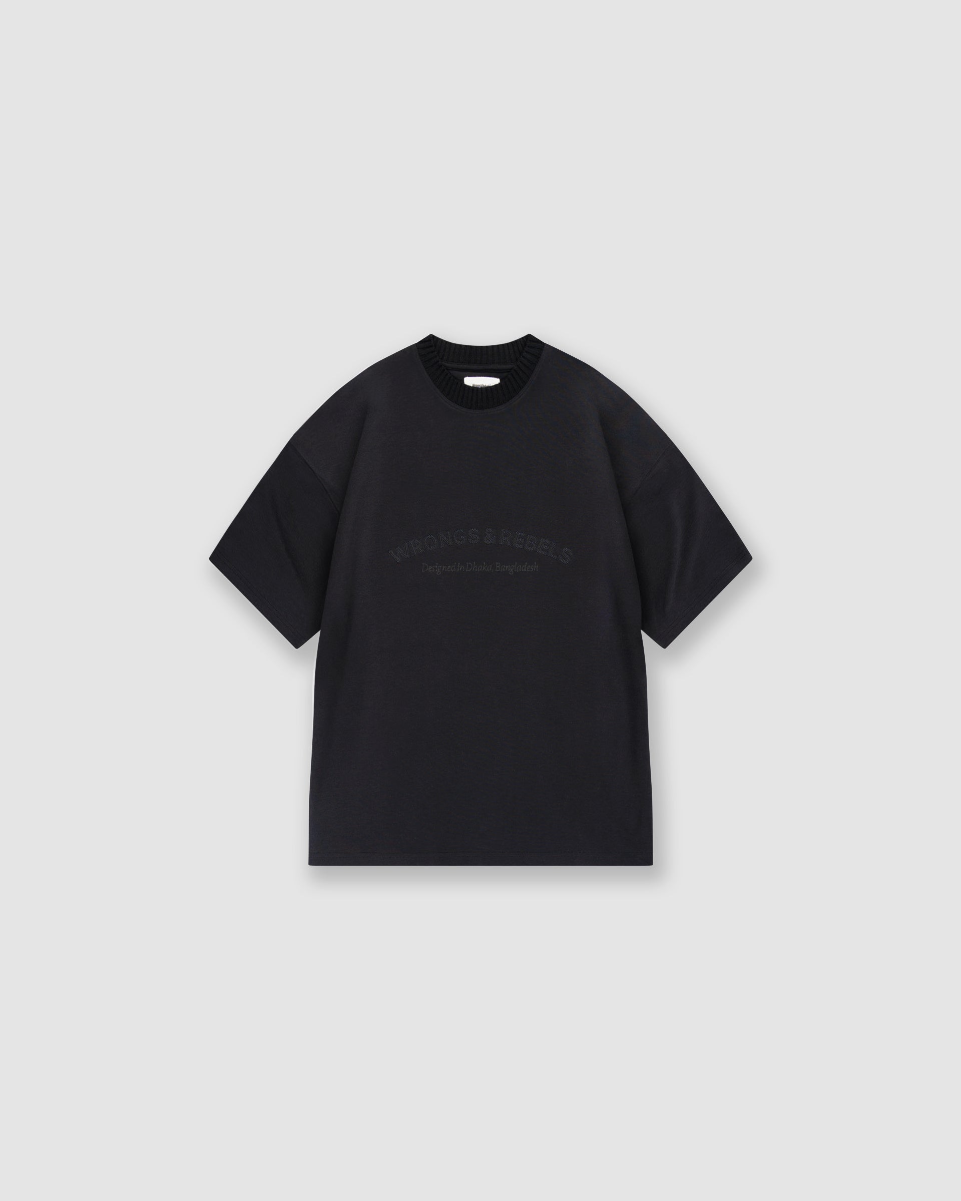 W&R Black Knit Collar boxy T-shirt
