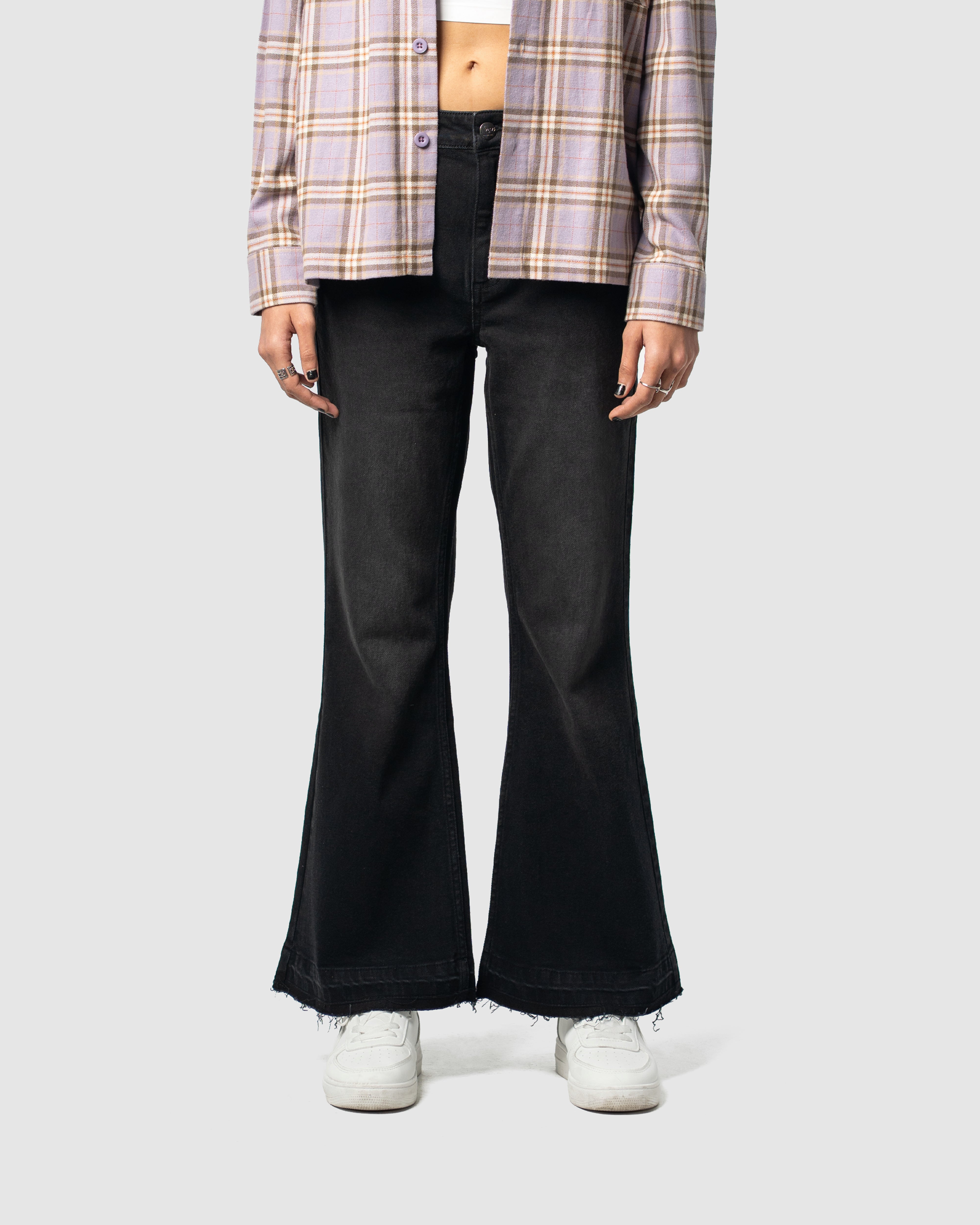 W&R Knoll Flare Denim (Female)