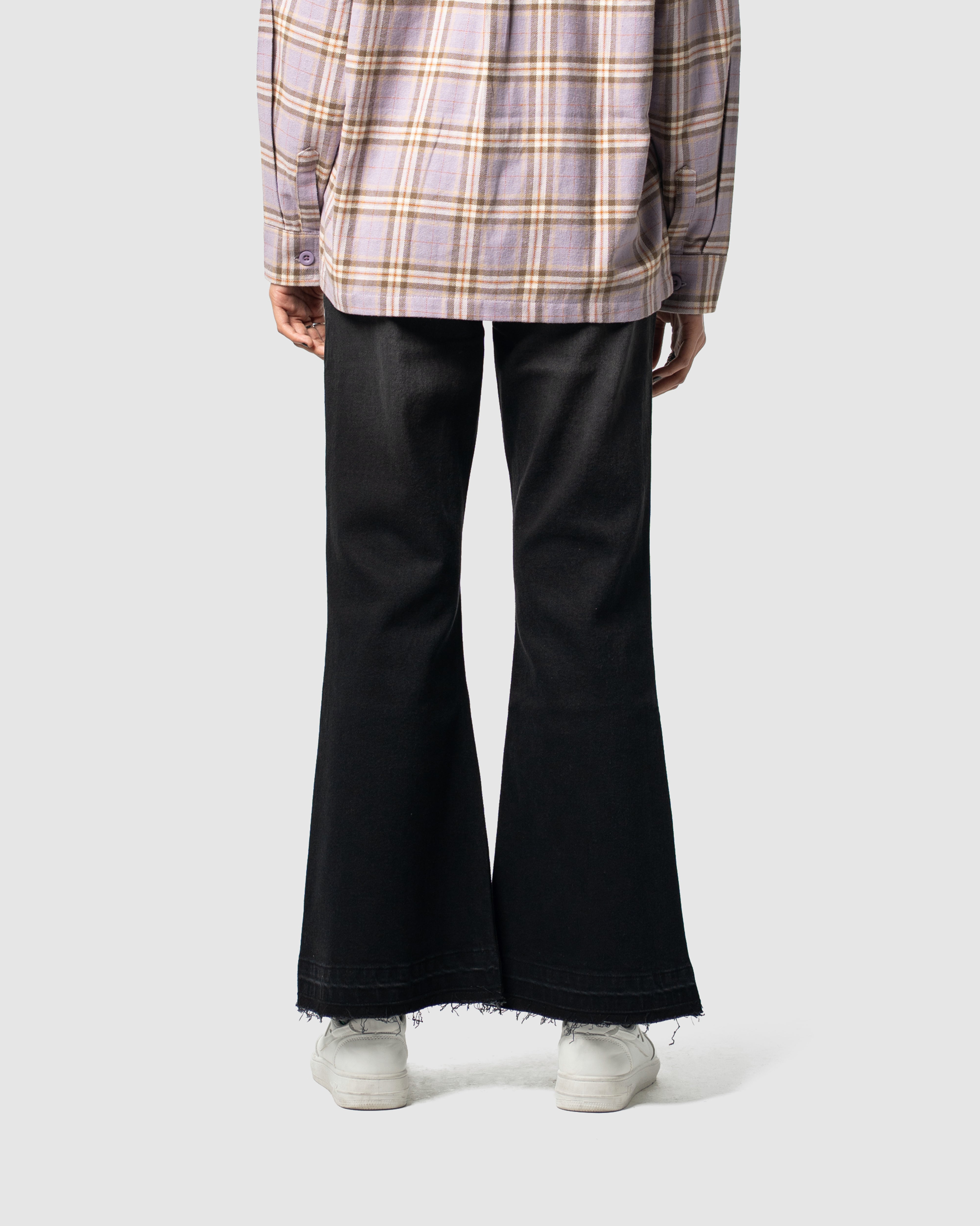 W&R Knoll Flare Denim (Female)