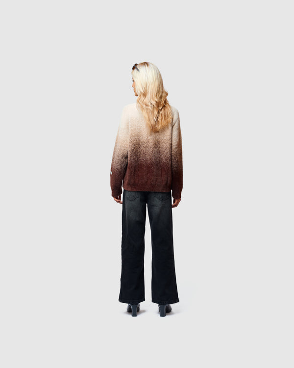 W&R Change Cat Feather Sweater