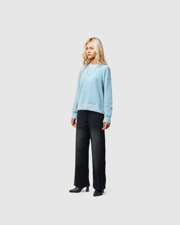 W&R Sky Cat Feather Sweater