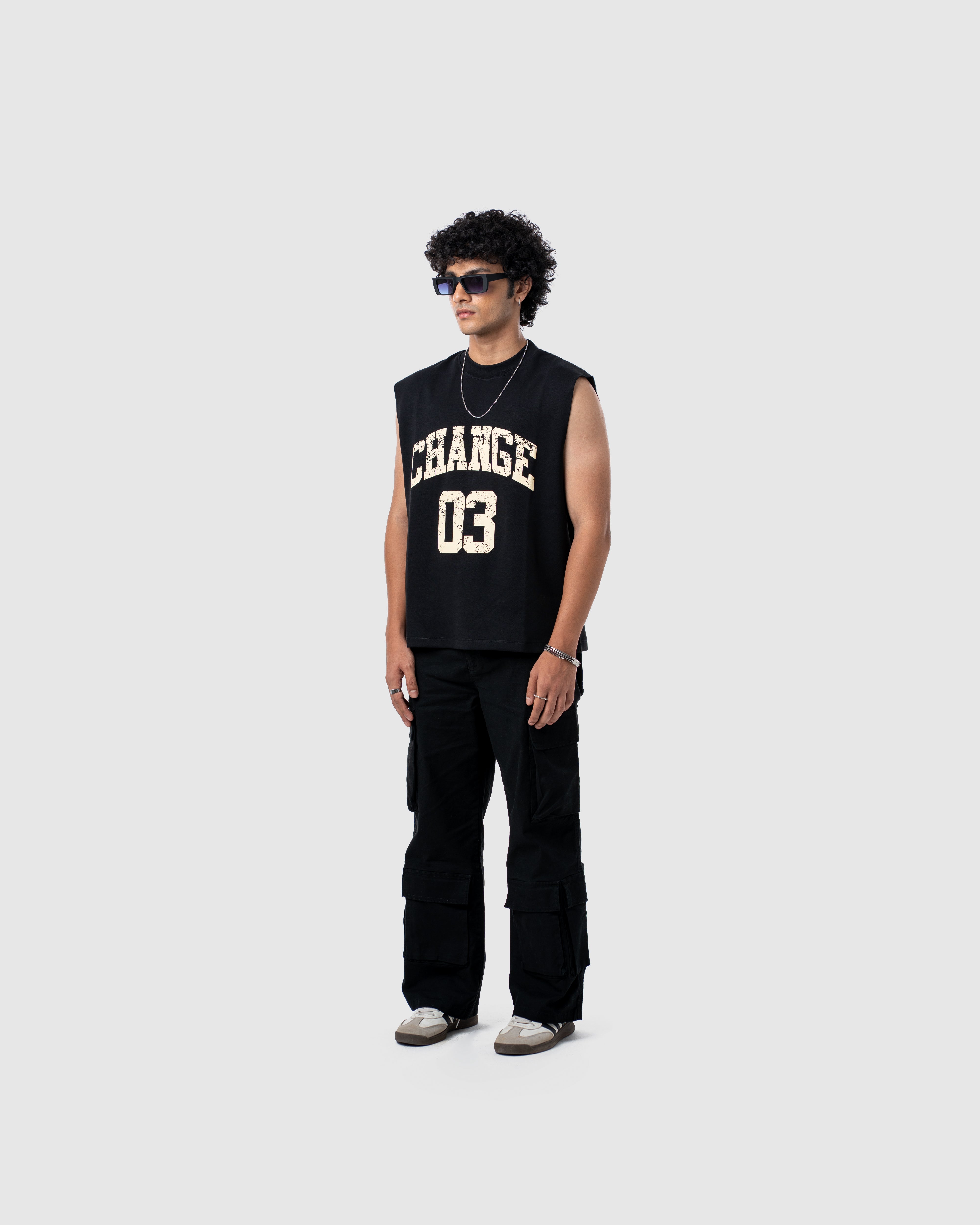 W&R Hoop Black Tank