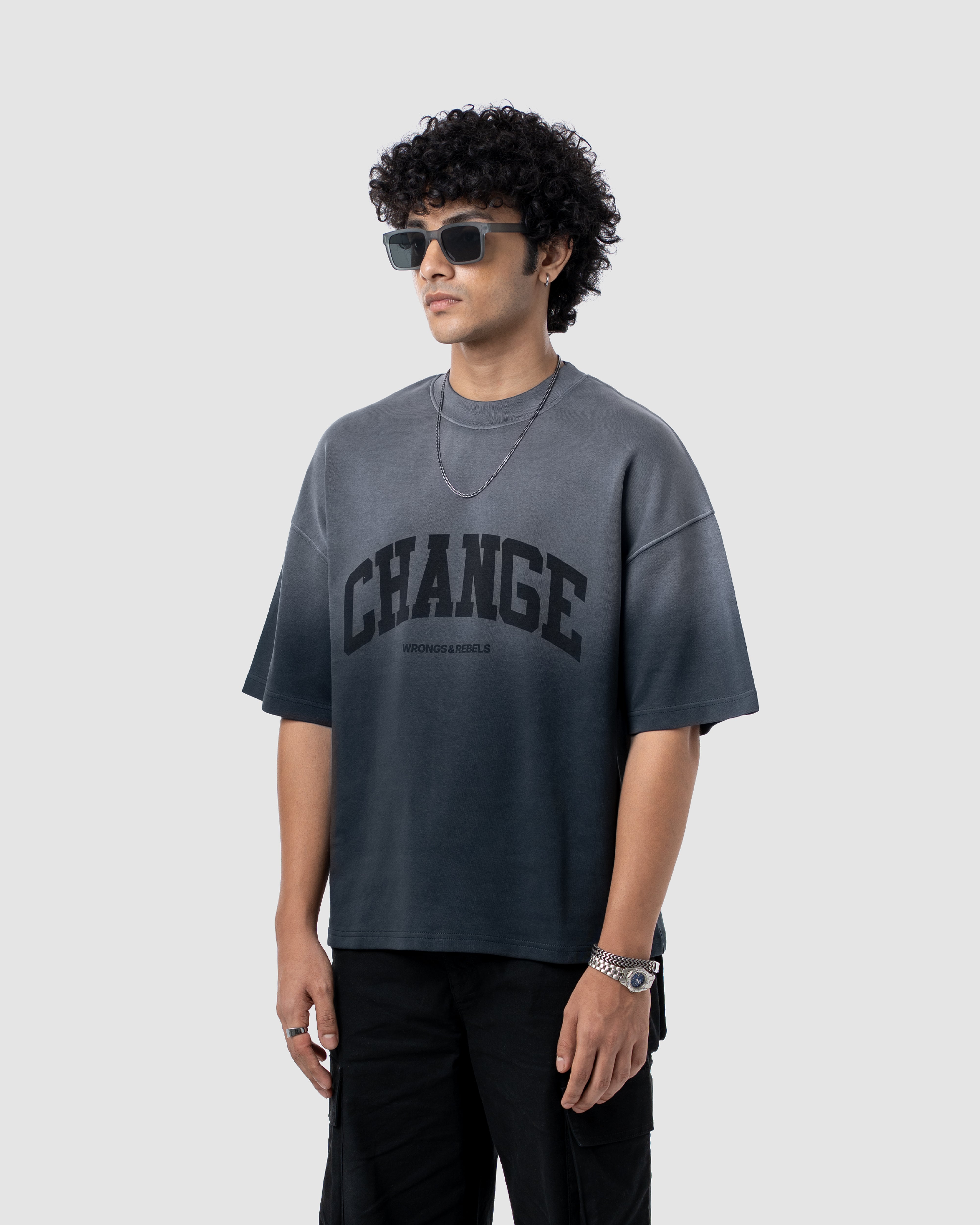 W&R Pencil Black Boxy T-Shirt