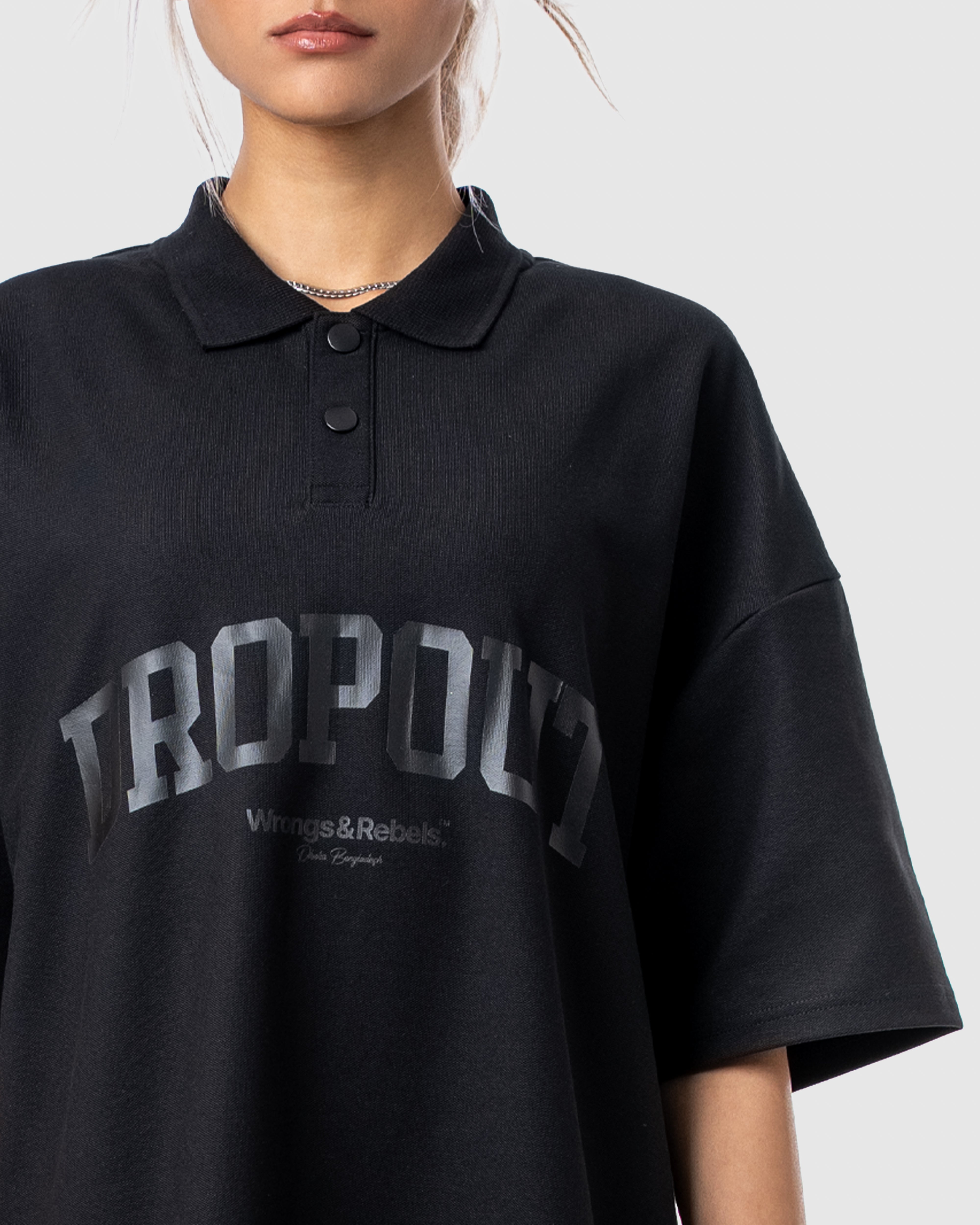 W&R Black Boxy Polo
