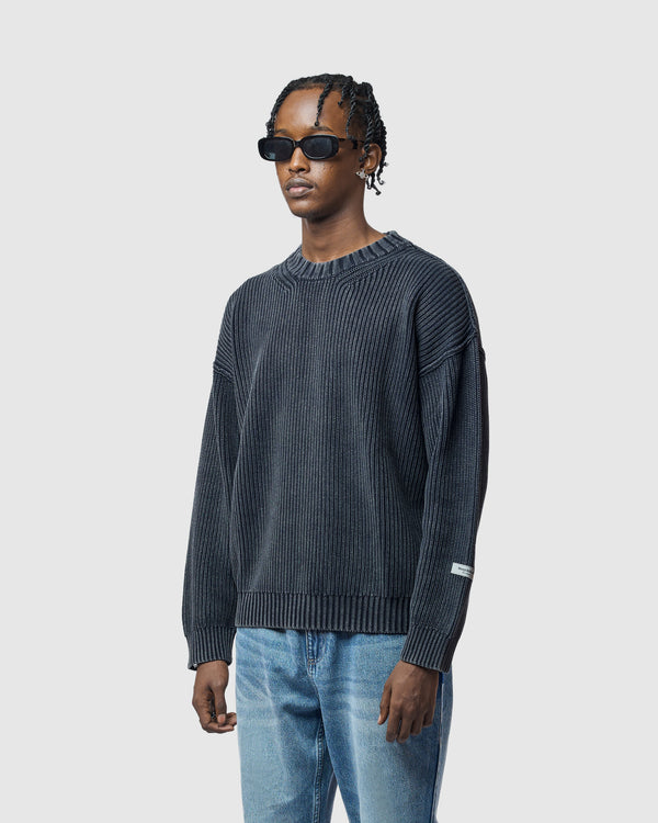 W&R Vintage Blue Sweater