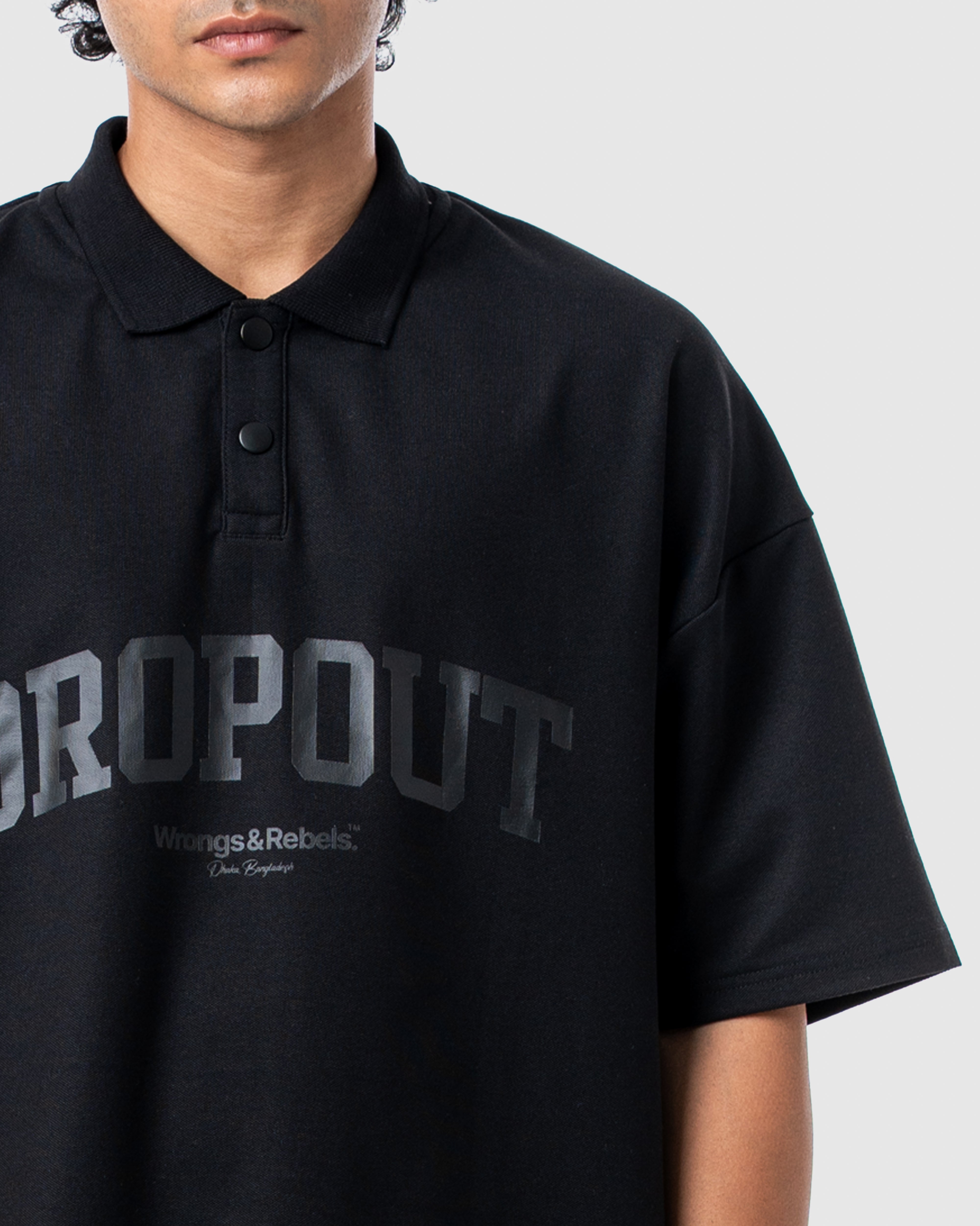 W&R Black Boxy Polo