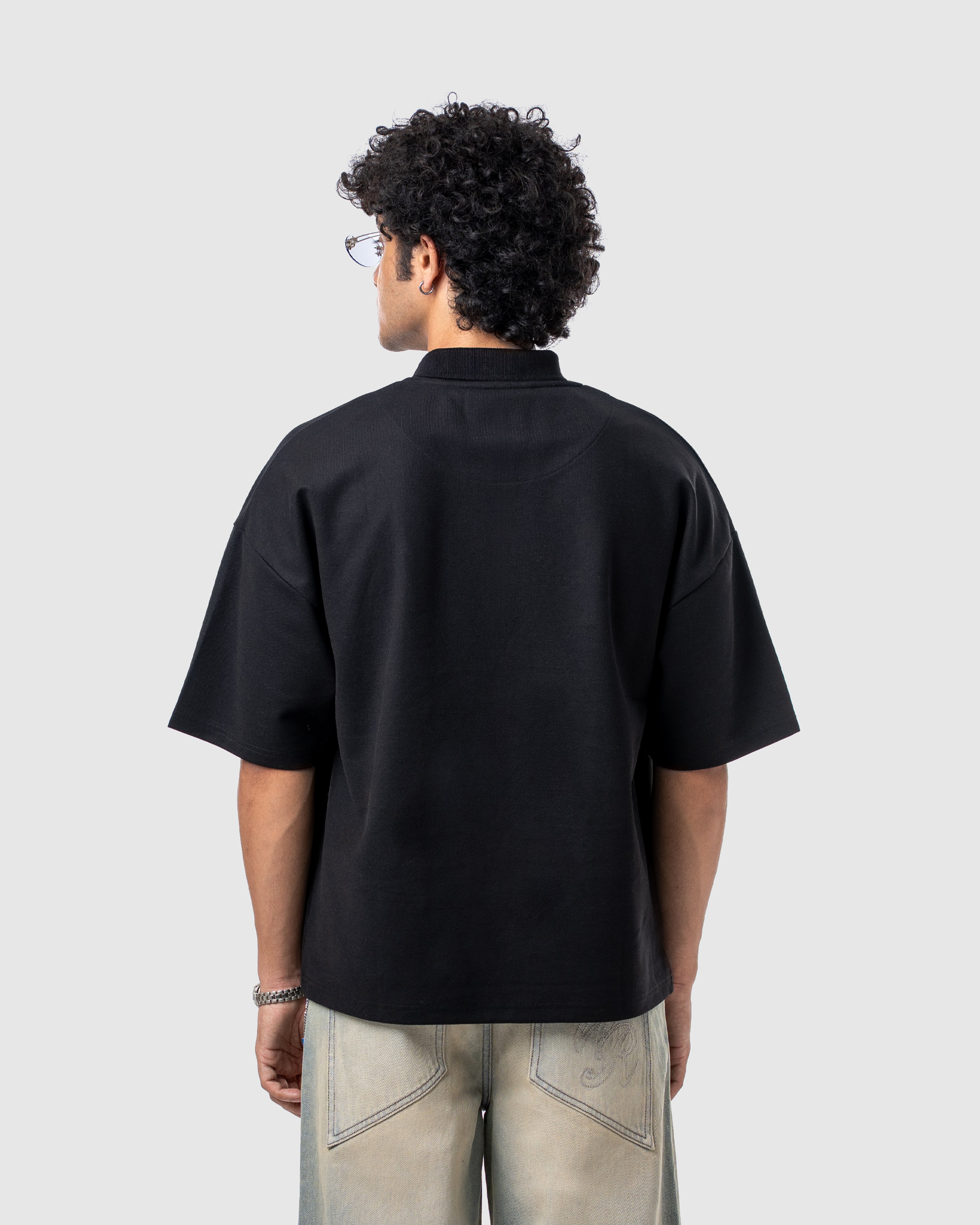 W&R Black Boxy Polo
