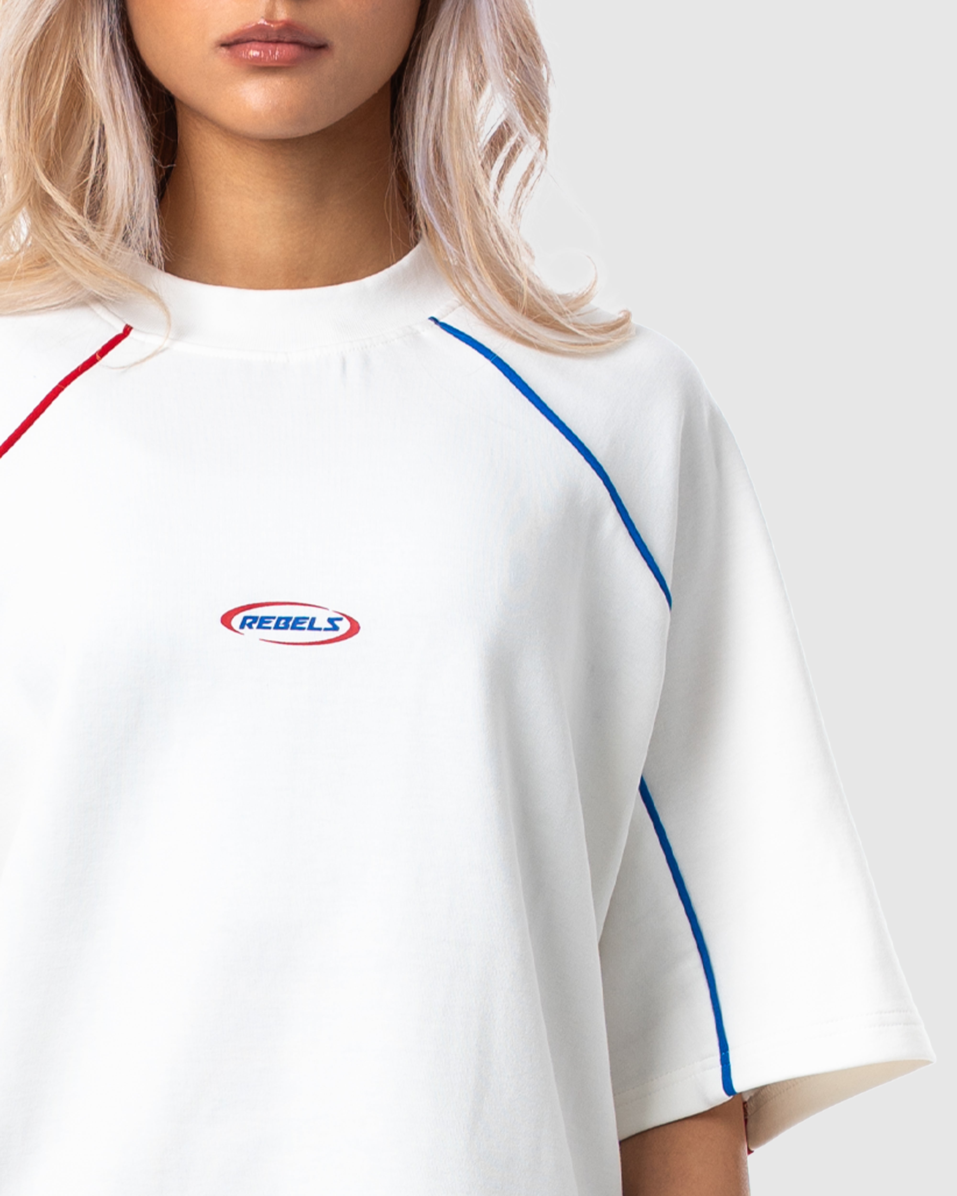W&R White Old School Boxy T-Shirt