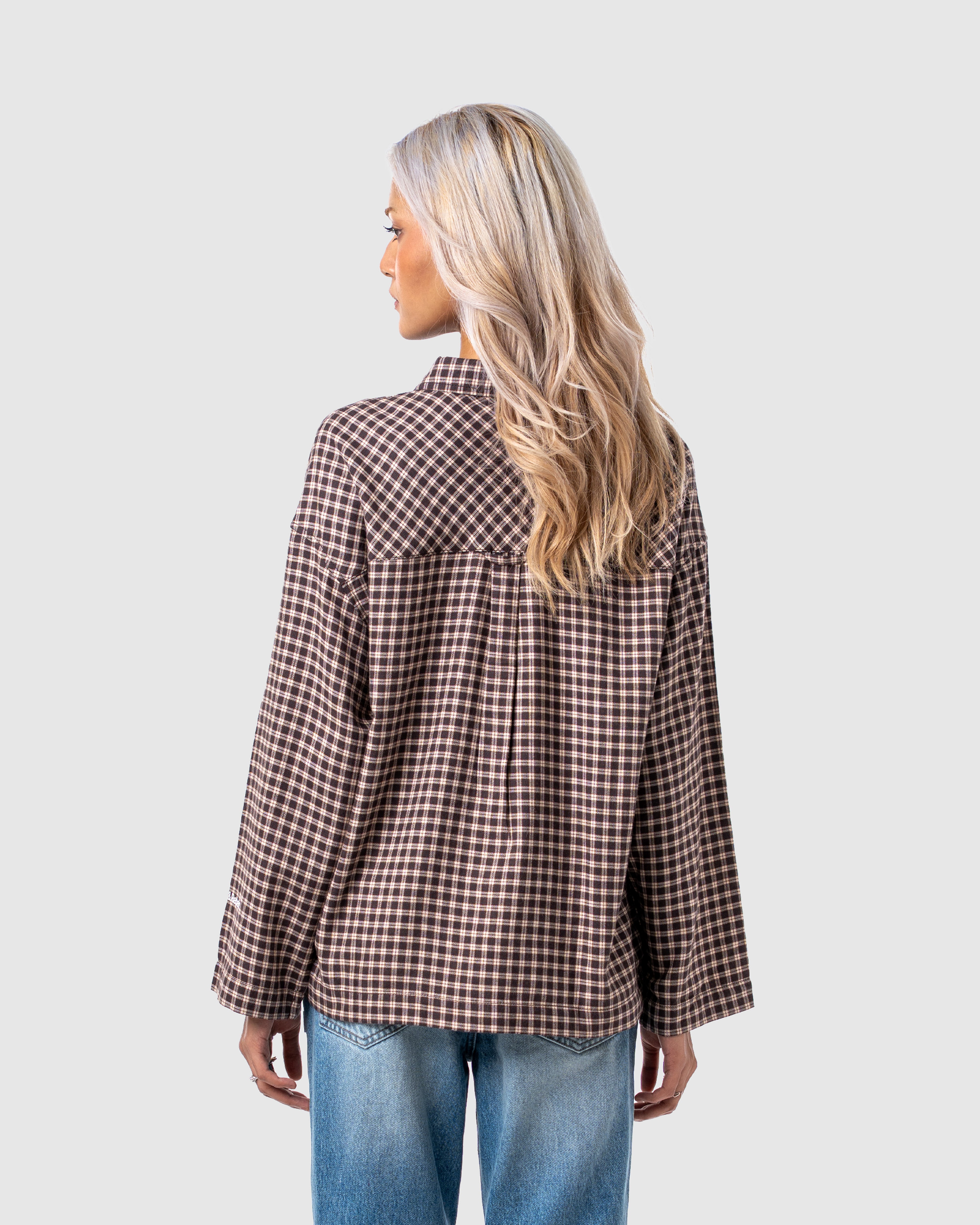 W&R Freshman Boxy Shirt