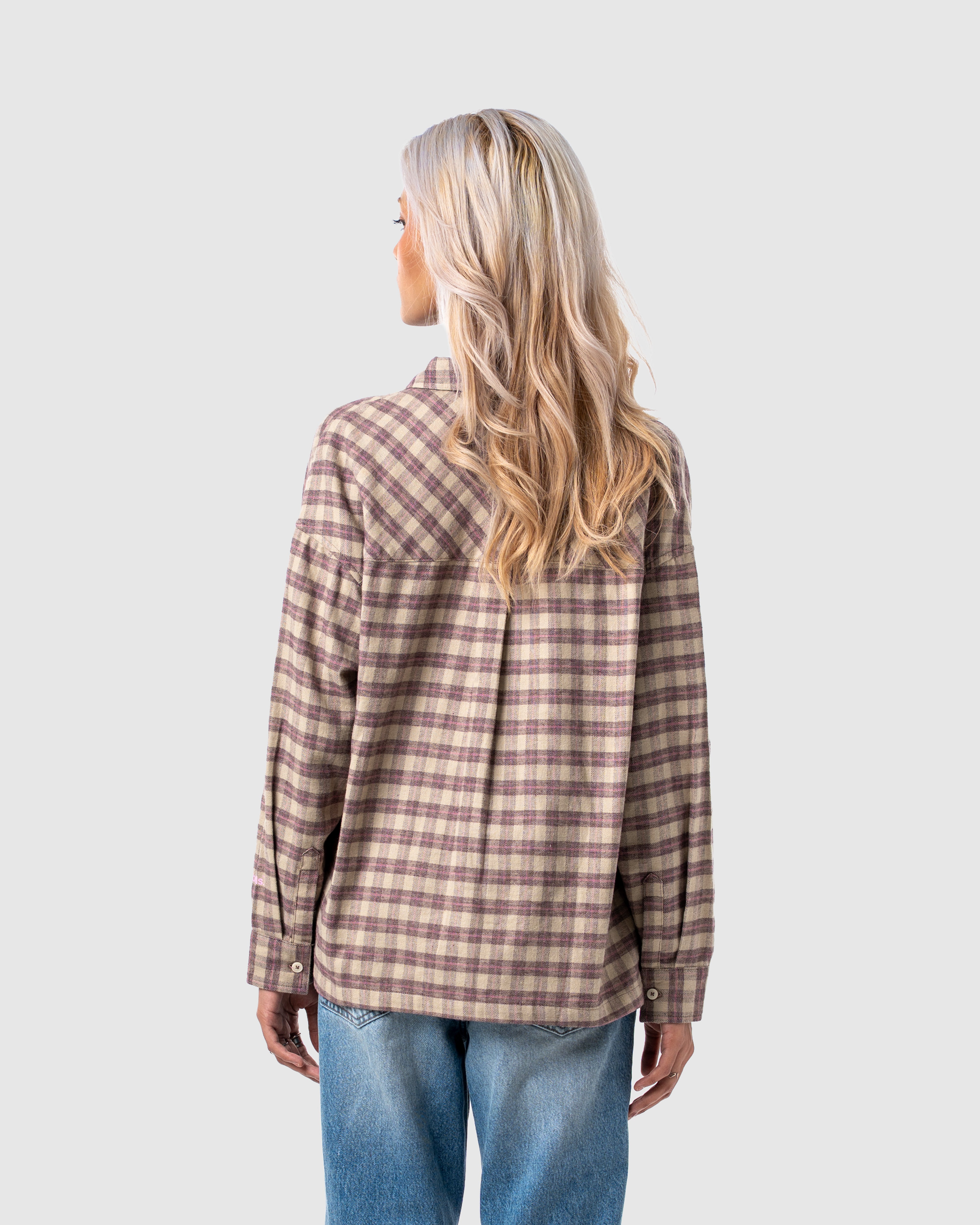 W&R 8AM Boxy Shirt