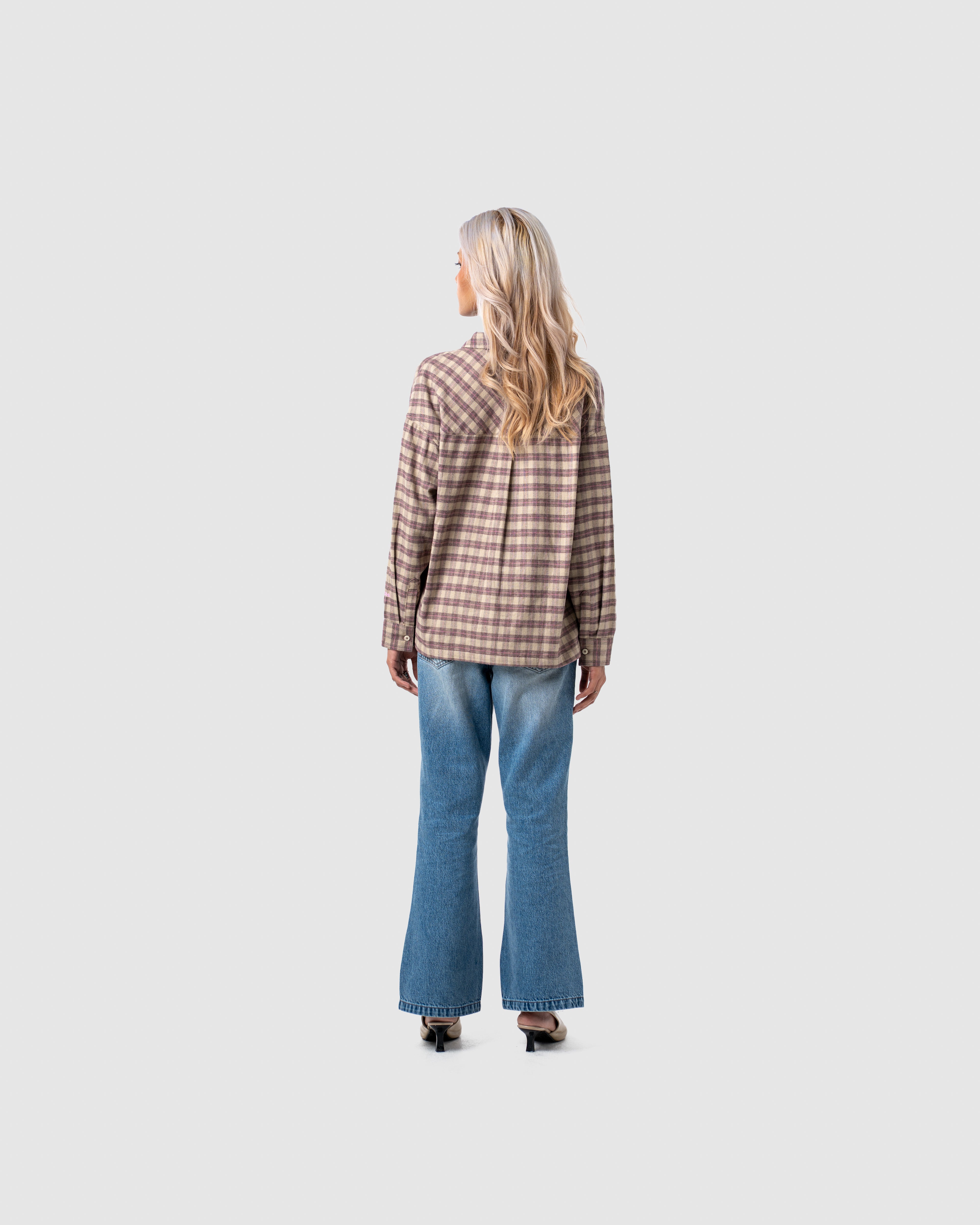 W&R 8AM Boxy Shirt