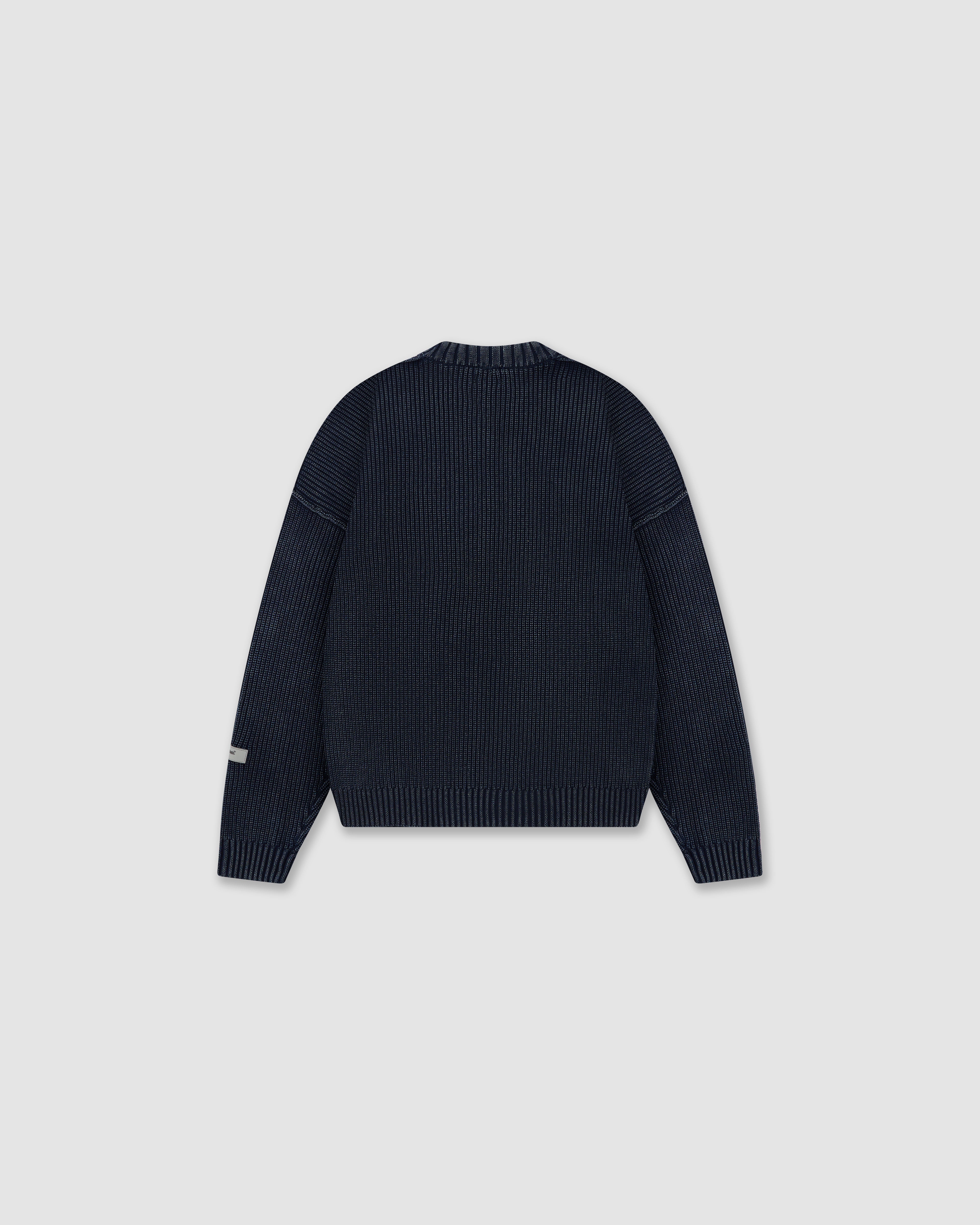 W&R Vintage Blue Sweater