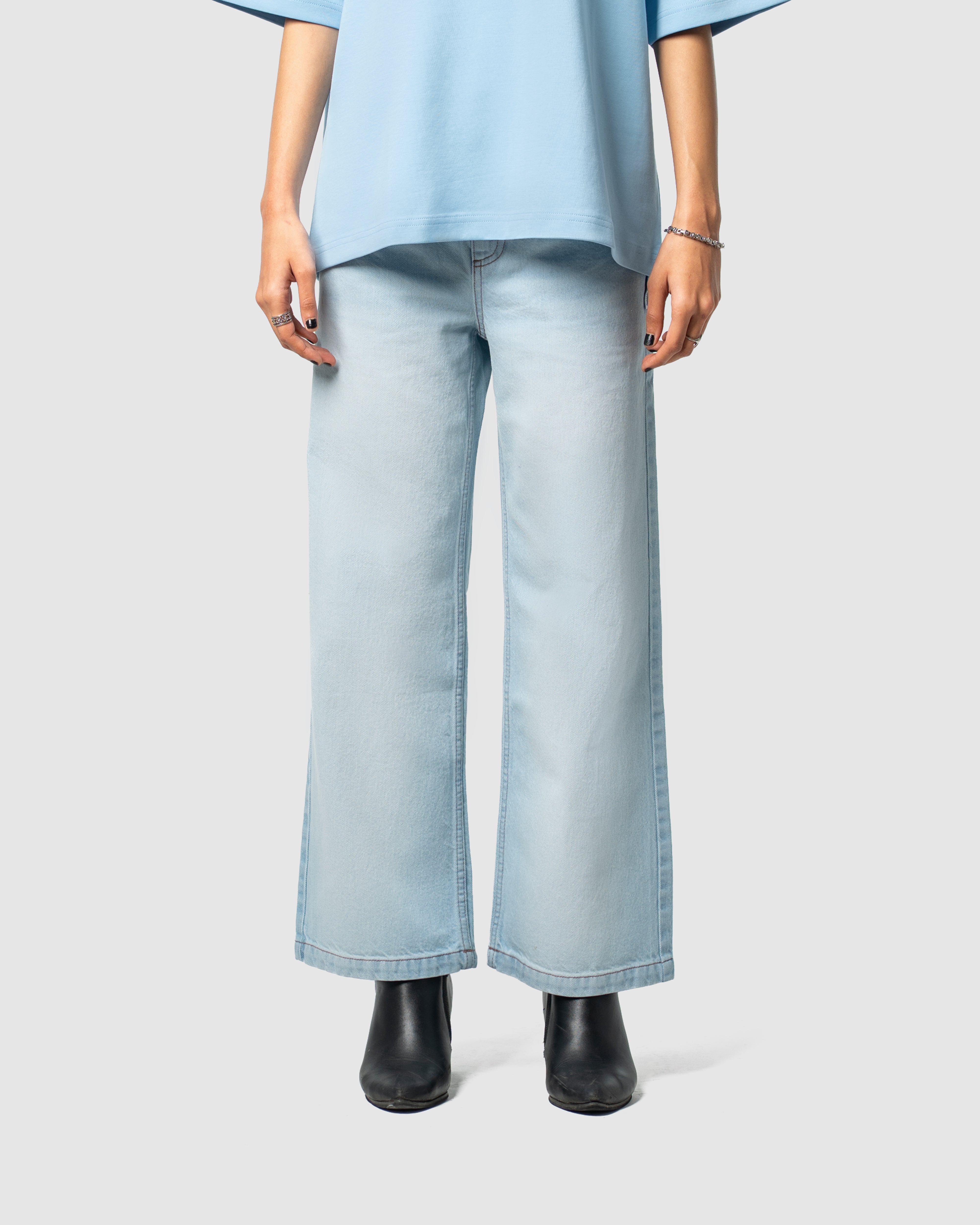 W&R Friday Baggy Pants