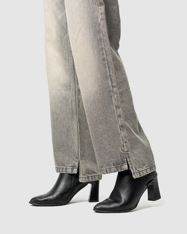 W&R Gray Straight Fit Pants