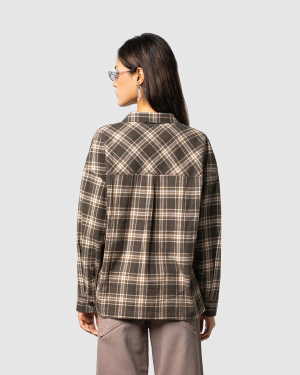 W&R Summit Boxy Shirt