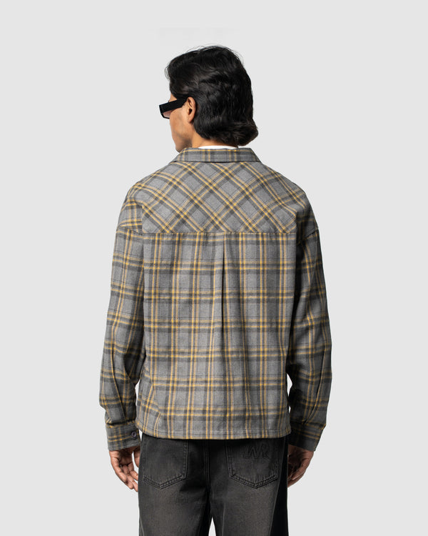 W&R Vally Boxy Shirt