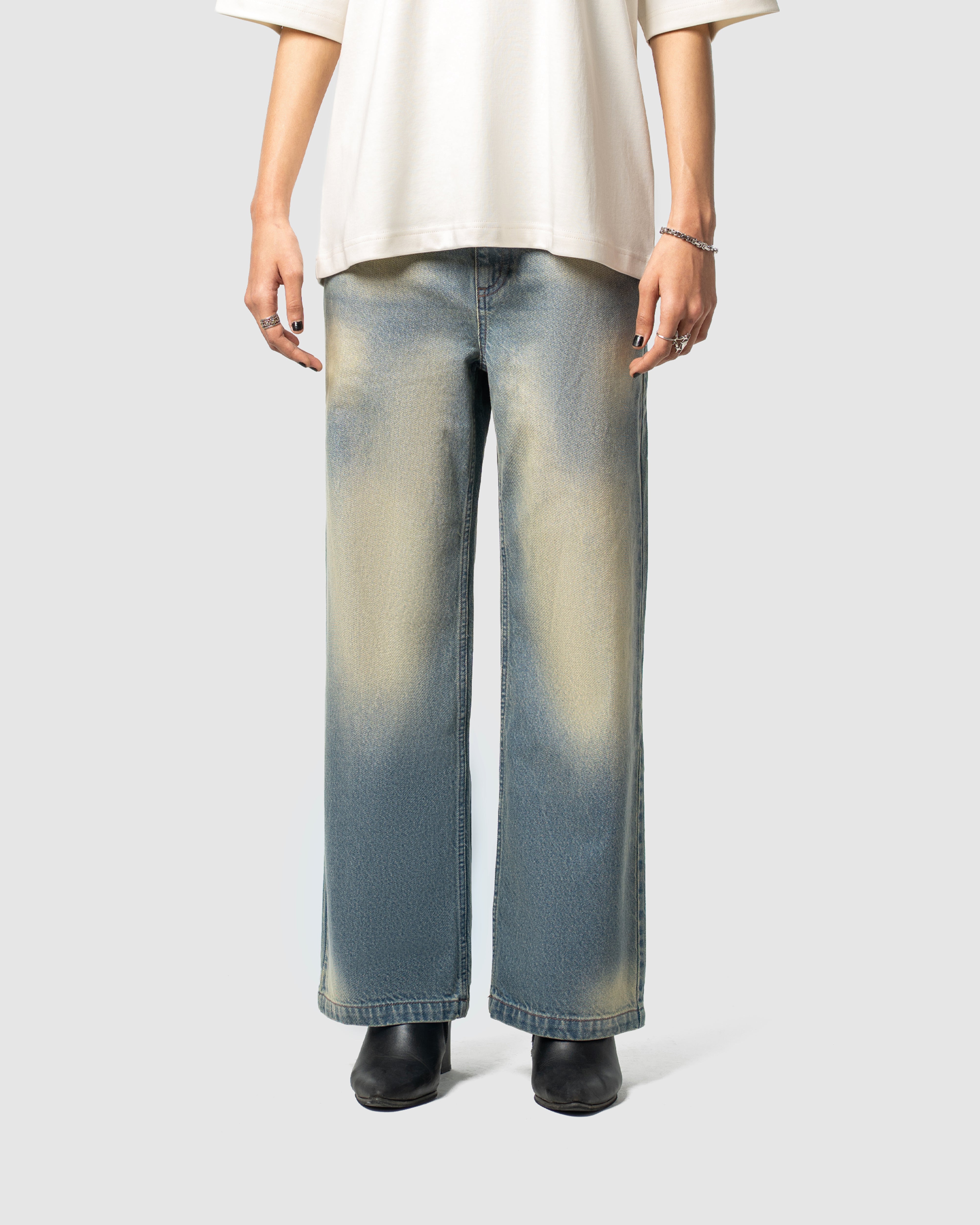 W&R Yard Baggy Pants