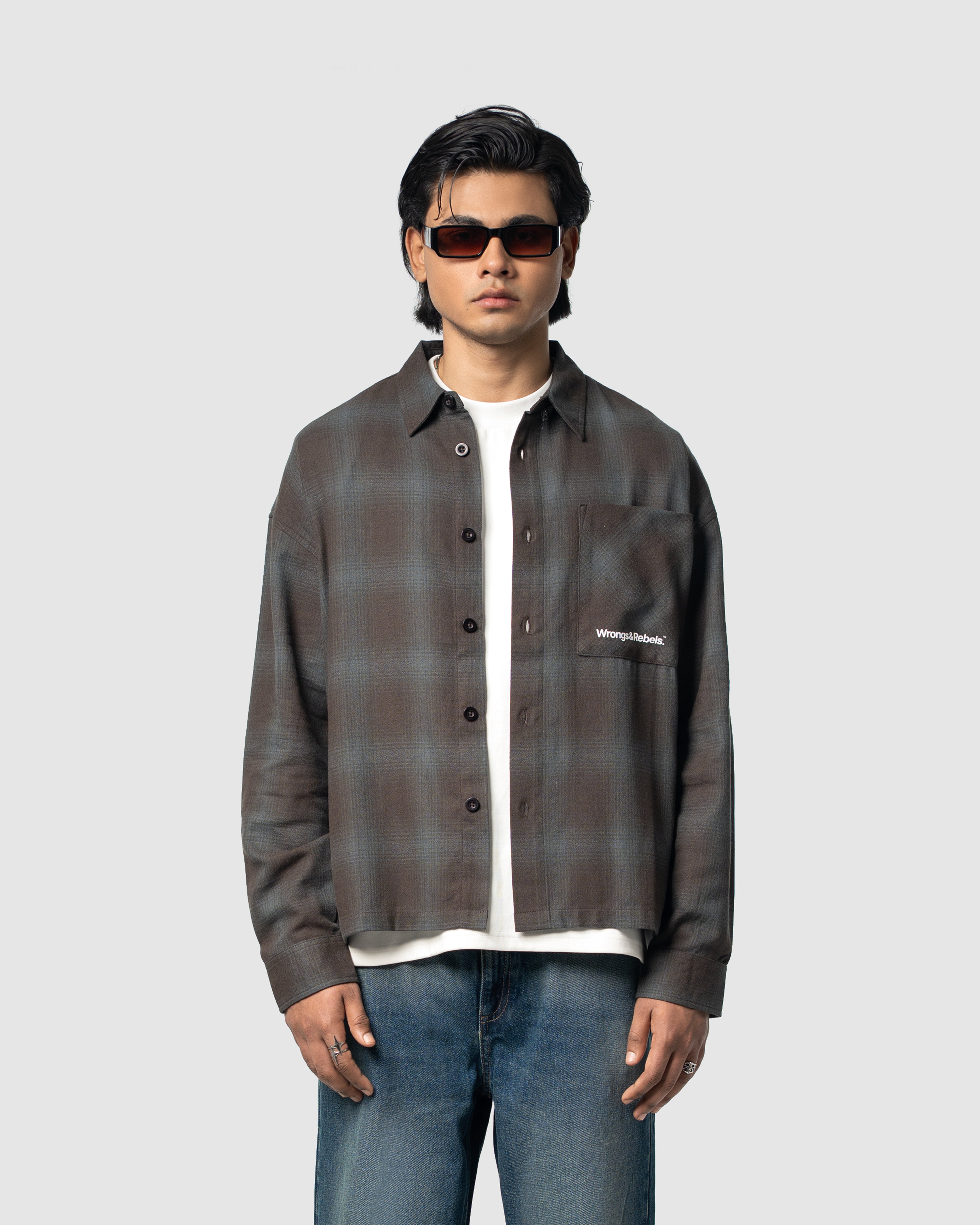 W&R Script Boxy Shirt