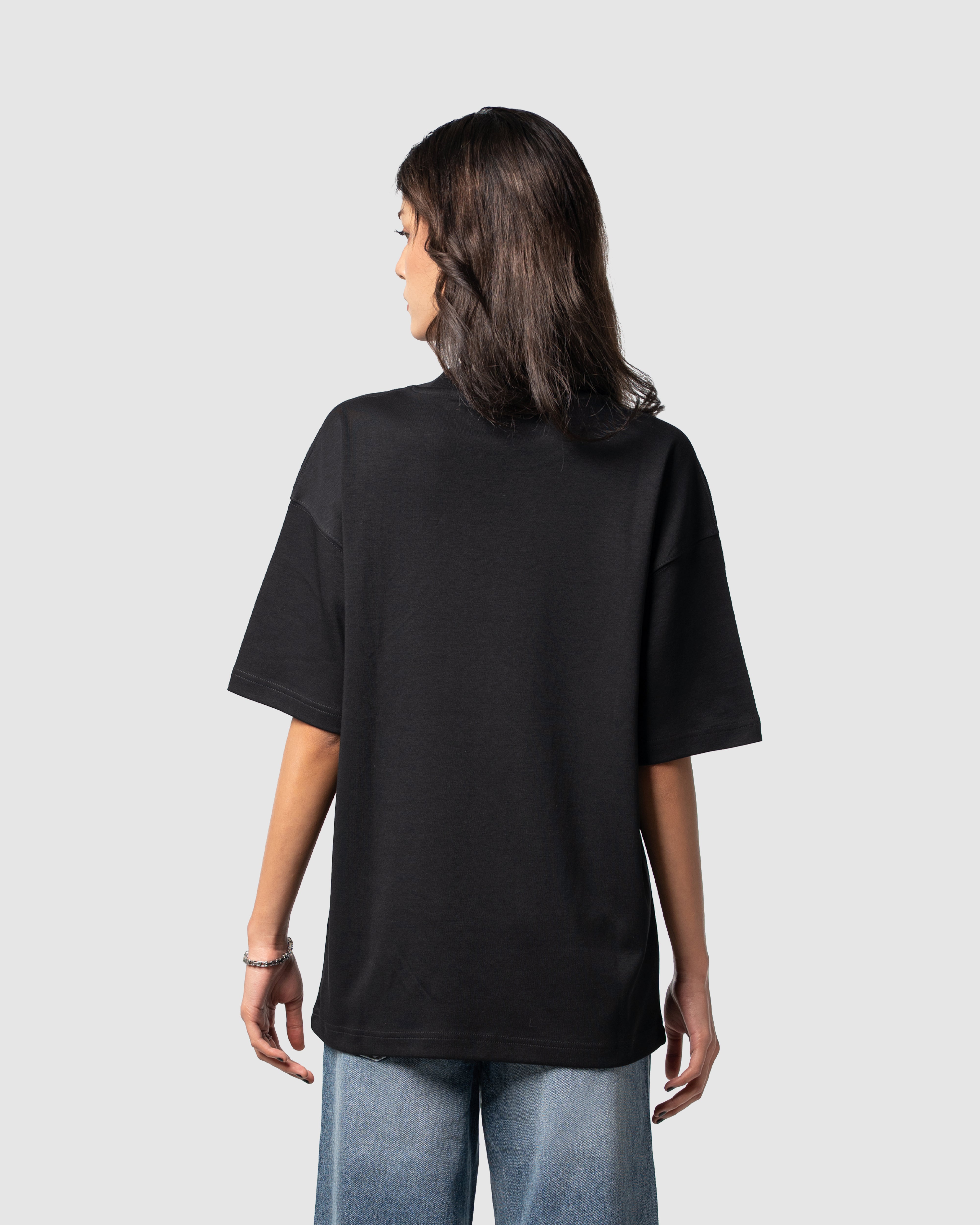 W&R Black Regular T-Shirt